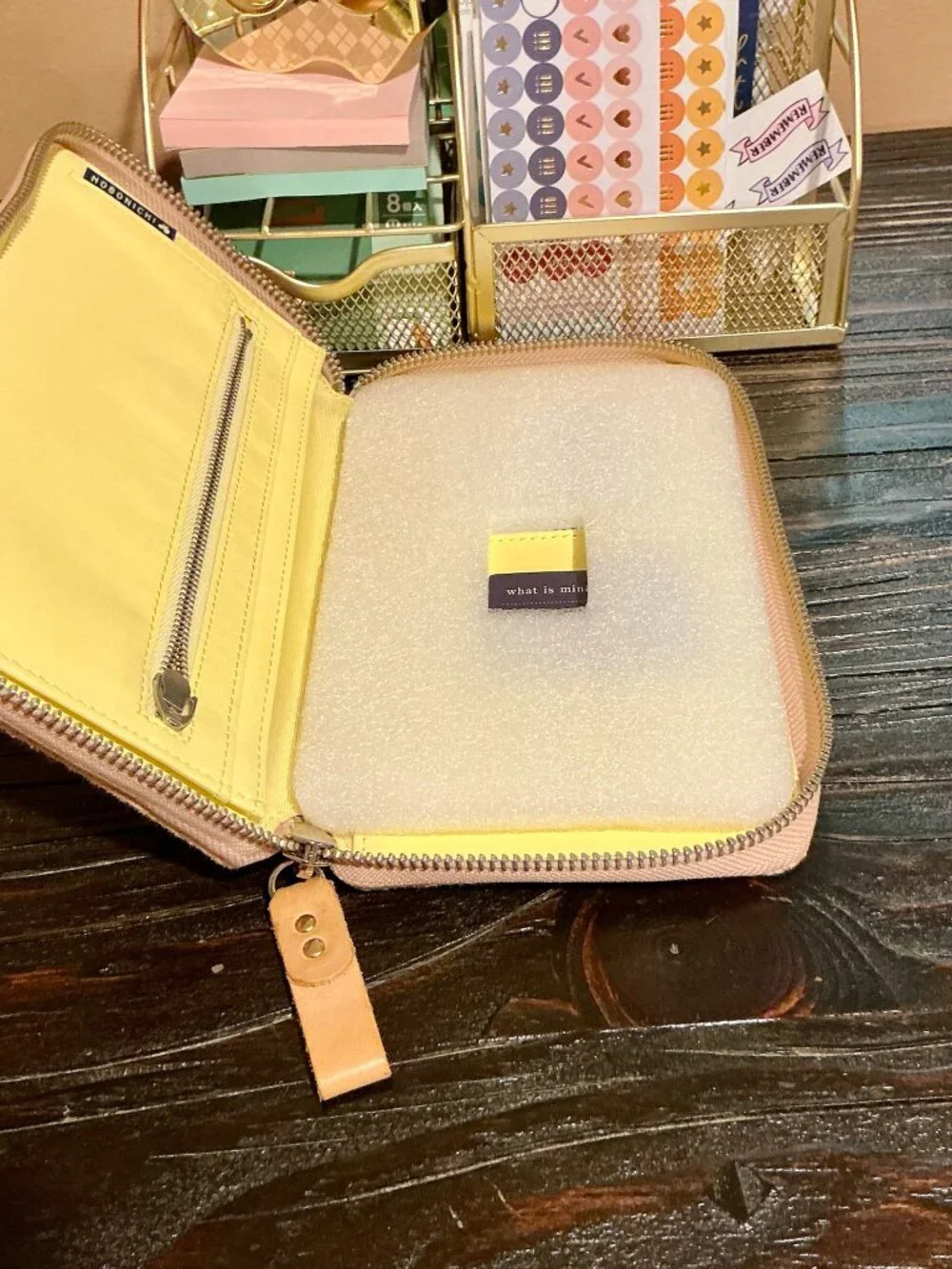 Hobonichi Weeks Zip Cover, Mina Perhonen “Ringo”